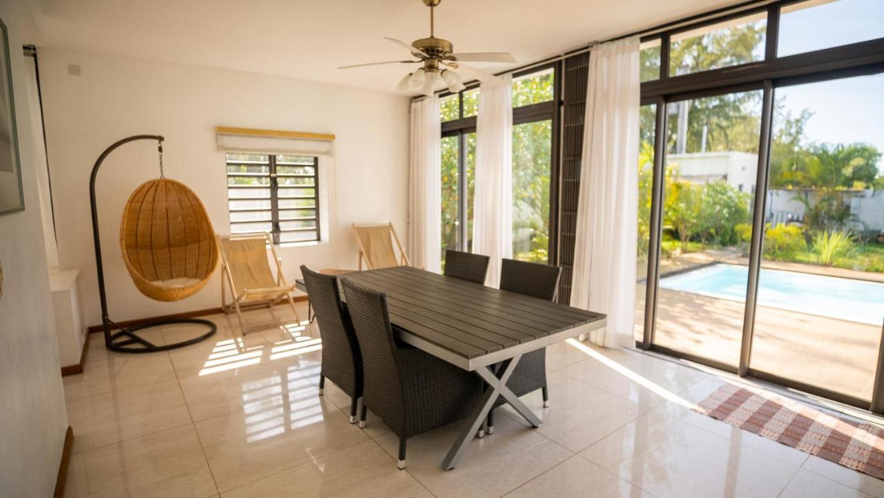 Villa Angelou - Sunlit Beach Getaway With Pool And Wifi 贝尔马尔 外观 照片