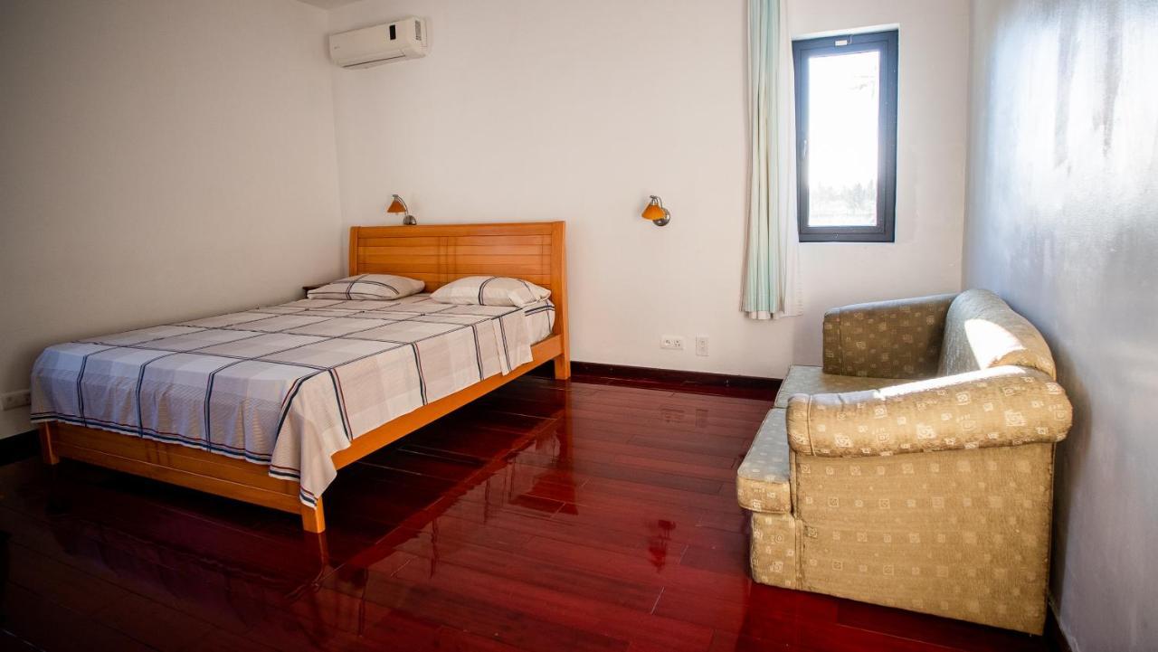 Villa Angelou - Sunlit Beach Getaway With Pool And Wifi 贝尔马尔 外观 照片